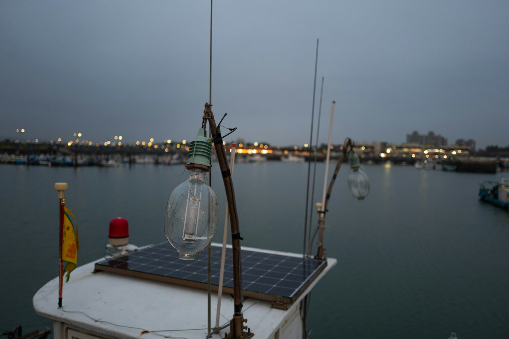 Energia solare in barca: scegliere i pannelli fotovoltaici giusti
