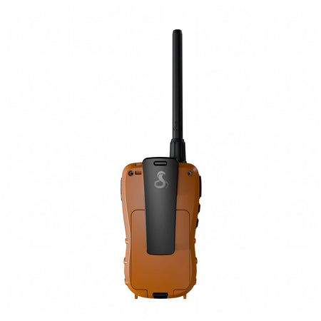 Radio VHF portatile Cobra Marine BlueBound 150E nera vista posteriore con vano batterie | Onautica