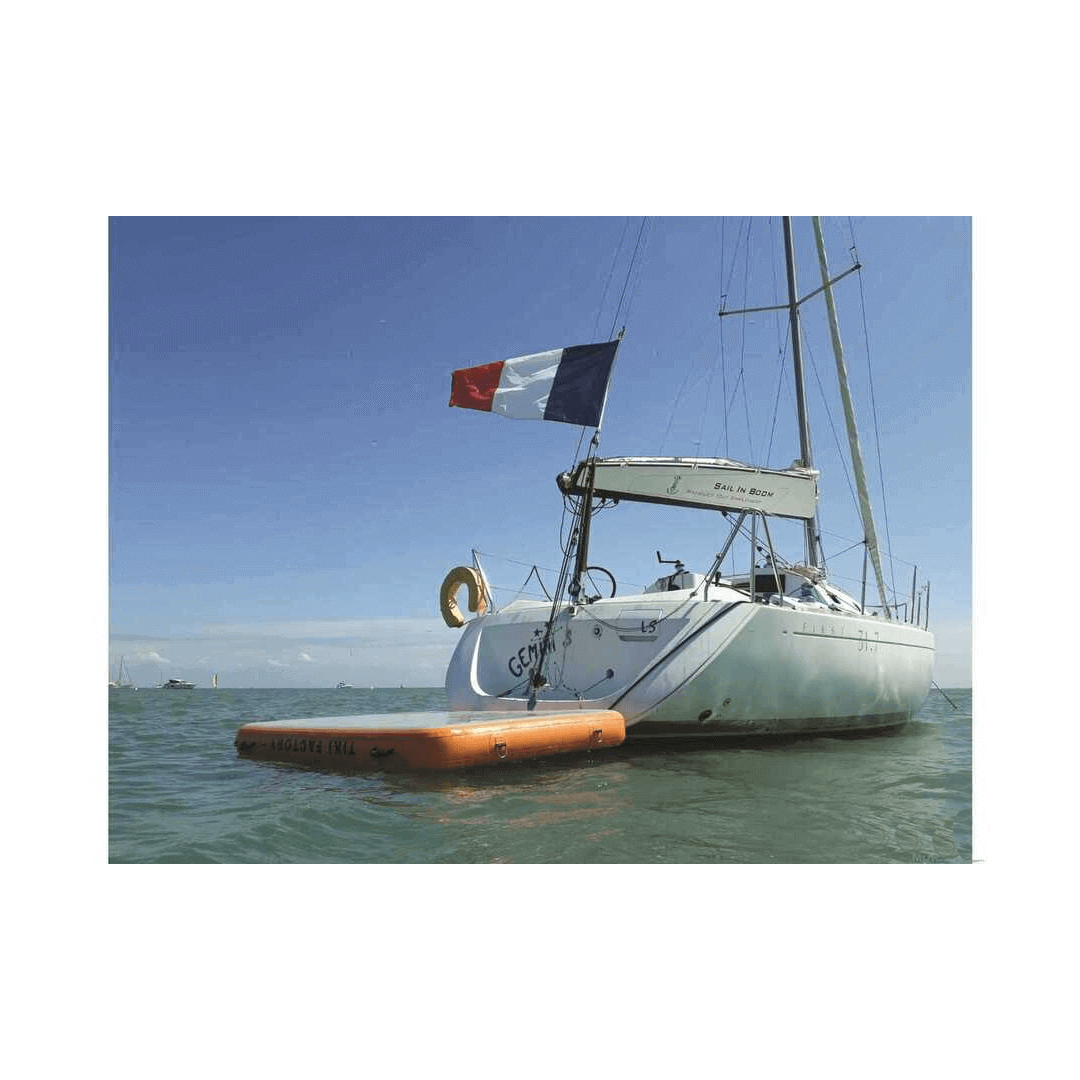 {{ title }} - Onautica