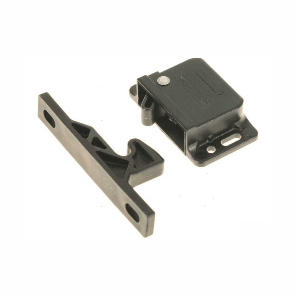 {{ title }} - Onautica