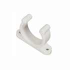 Clips in plastica bianca per fissaggio tubi, forma a U con base ovale e 2 fori di montaggio | Onautica