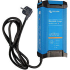 Caricabatteria Victron Blue Smart IP22 24V 16A blu con guscio in alluminio e cavo di alimentazione | Onautica