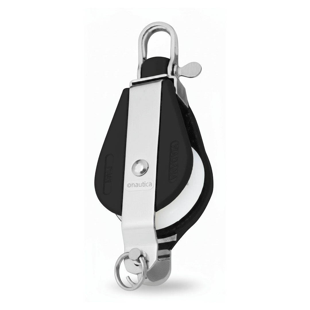 {{ title }} - Onautica