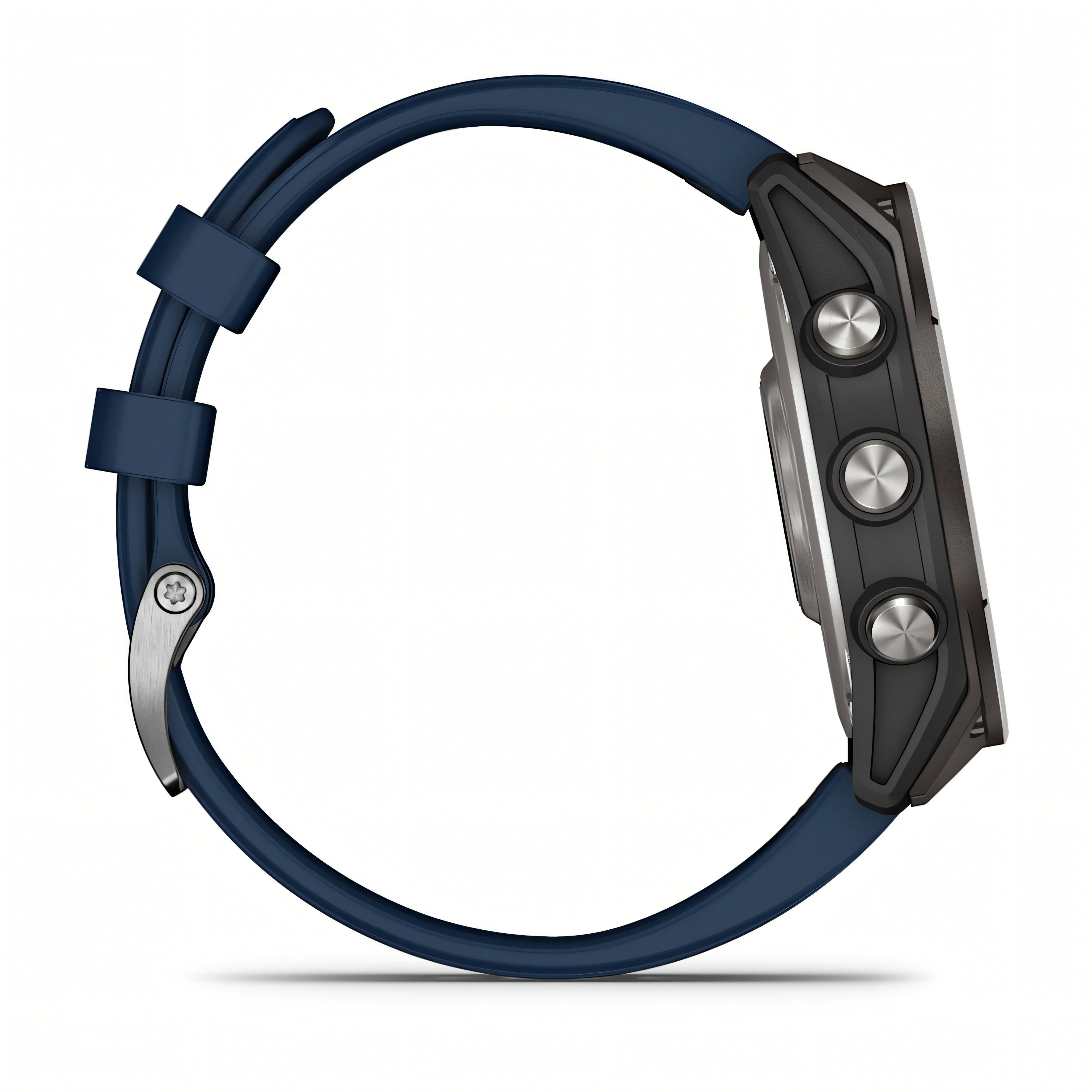 Garmin quatix 8 AMOLED dettaglio cinturino e sensori polso