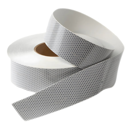 Nastro nautico riflettente adesivo ad alta visibilità, omologato Solas e R.I.Na., venduto al metro per salvagenti anulari e zattere.