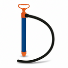 Pompa di sentina manuale a stantuffo portatile, ideale per emergenze su barche e gommoni, completa di tubo di scarico.