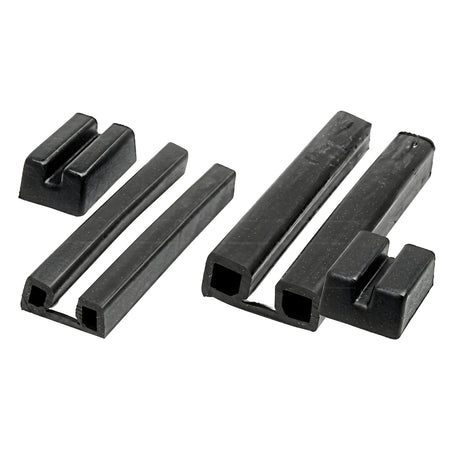 Profilo parabordo bottazzo in PVC nero con inserto bianco per scafi con giunzione scatolata, dimensioni 44x18 mm, rotolo da 24 metri.