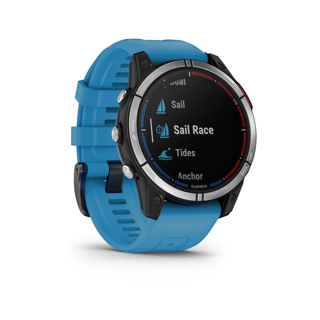 Orologio GPS Garmin Quatix 7 nero con cinturino blu, menu nautico Sail Race e Tides su display | Onautica