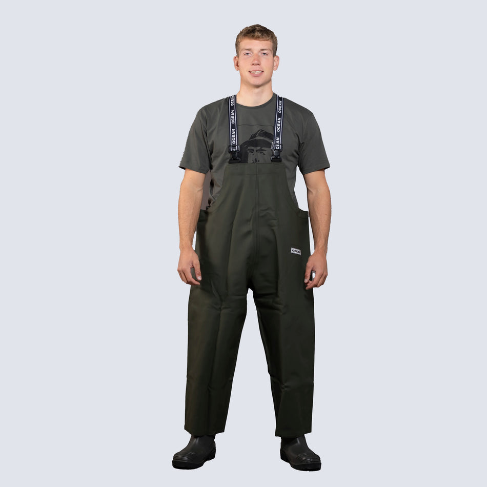 Salopette professionale OCEAN Weather Heavy (700 g/m²). Colore Verde. Estremamente durevole, impermeabile 20.000 mm e adatta per basse temperature.