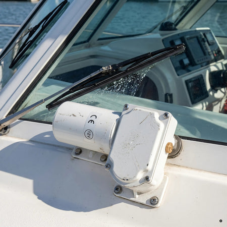 tergicristalli w10m 12v perno 28 mm — in uso a bordo