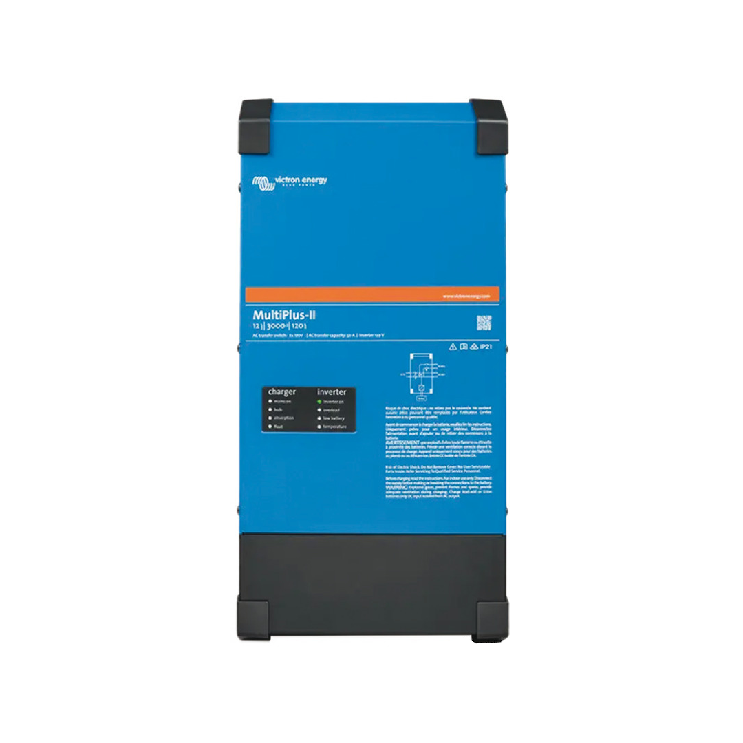 Sistema combinato Victron MultiPlus-II, inverter a onda sinusoidale pura e caricabatterie con funzioni PowerControl e PowerAssist potenziate.
