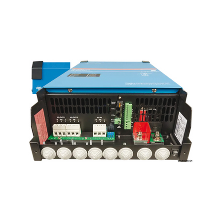 Sistema combinato Victron MultiPlus-II, inverter a onda sinusoidale pura e caricabatterie con funzioni PowerControl e PowerAssist potenziate. sotto